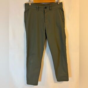 Lululemon Crop Pants - Army Green - Size 30